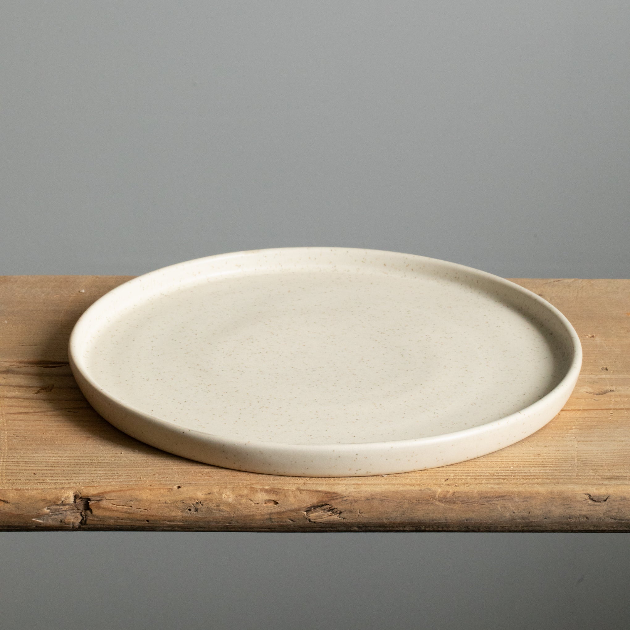 Grosser Teller (gerader Rand) Speckled Beige