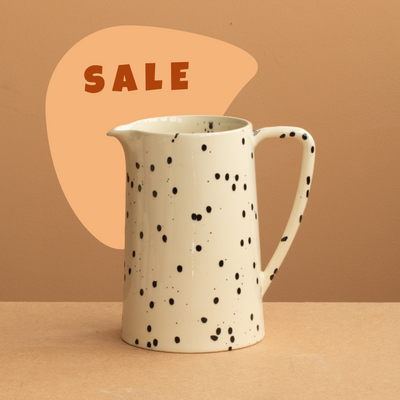 Large jug Black Dots