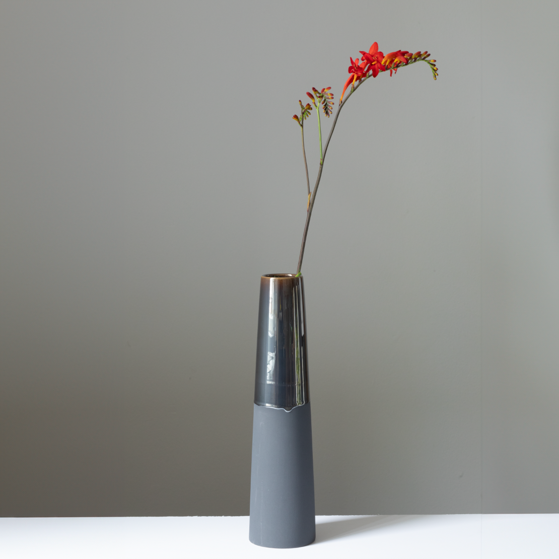 Vase "Chimney Large" Metallic Dipped