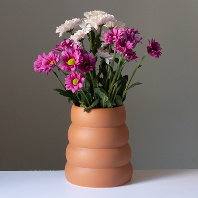 Donuts" terracotta vase