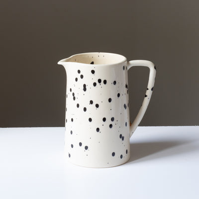 Large jug Black Dots