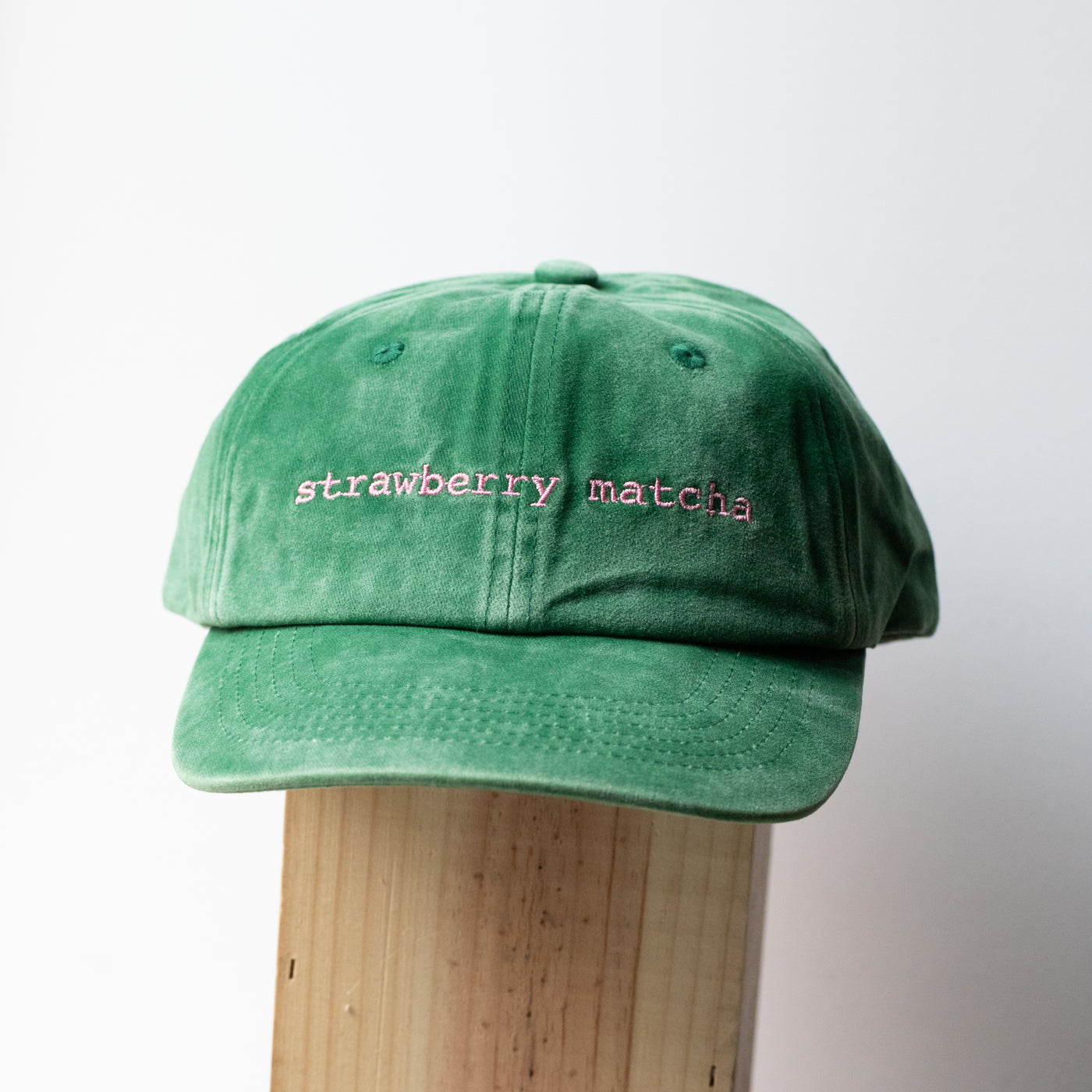 Cap "strawberry matcha"