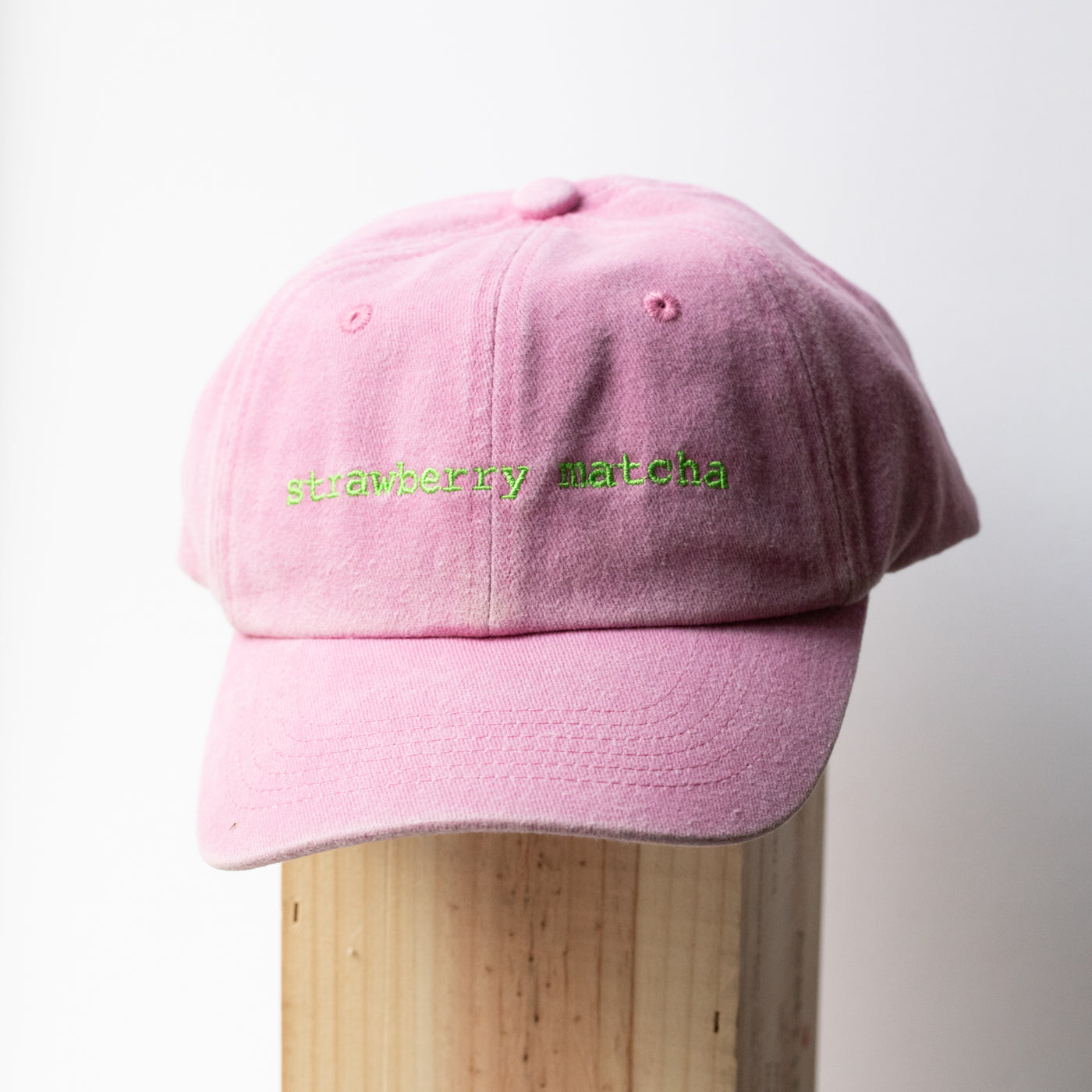 Cap "strawberry matcha"