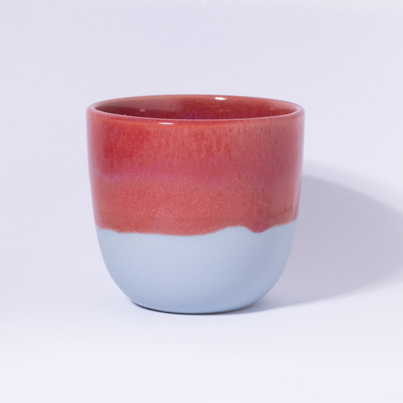 Cappuccino Becher Rot / Hellblau