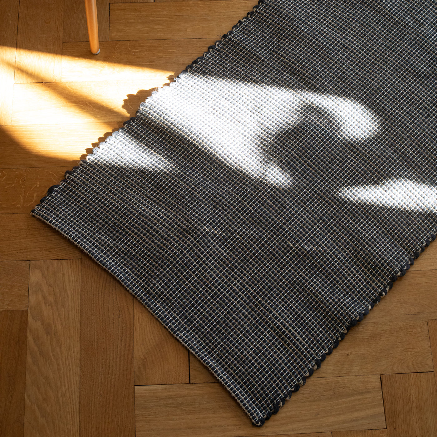 Yan – Farbiger Jute Läufer Teppich in Schwarz (60x180cm)